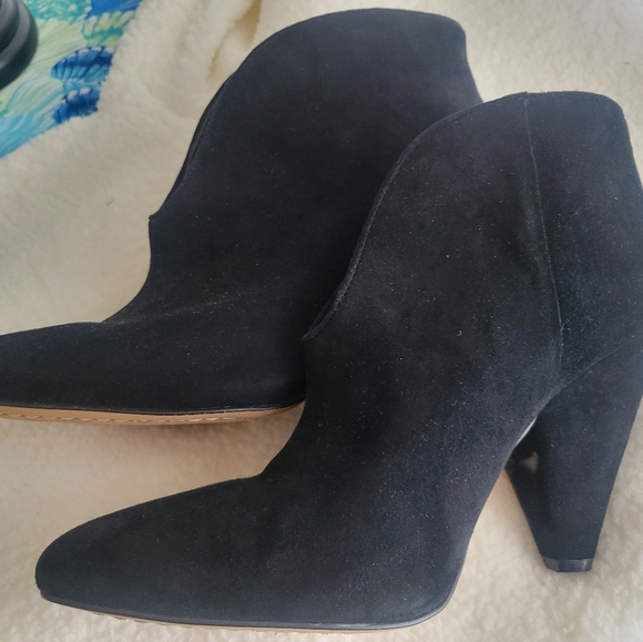 Vince Camuto Black suede boots Size 10 - Picture 2 of 6